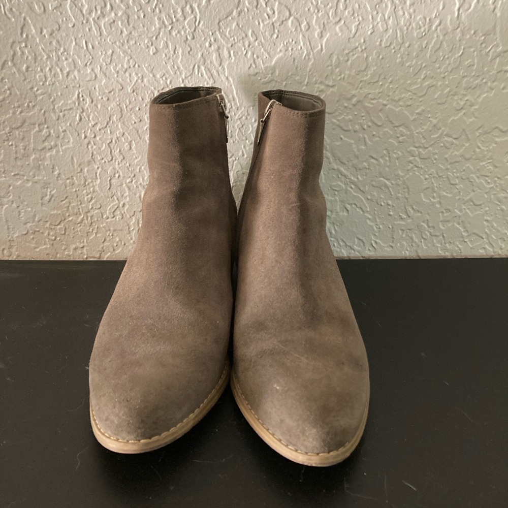 Clarks leather boots